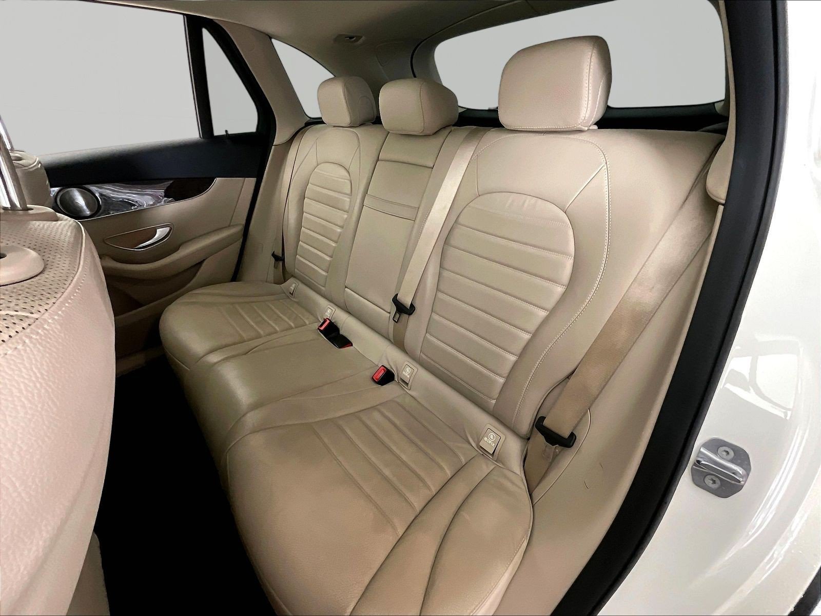 Certified 2019 Mercedes-Benz GLC 300 4MATIC image 22