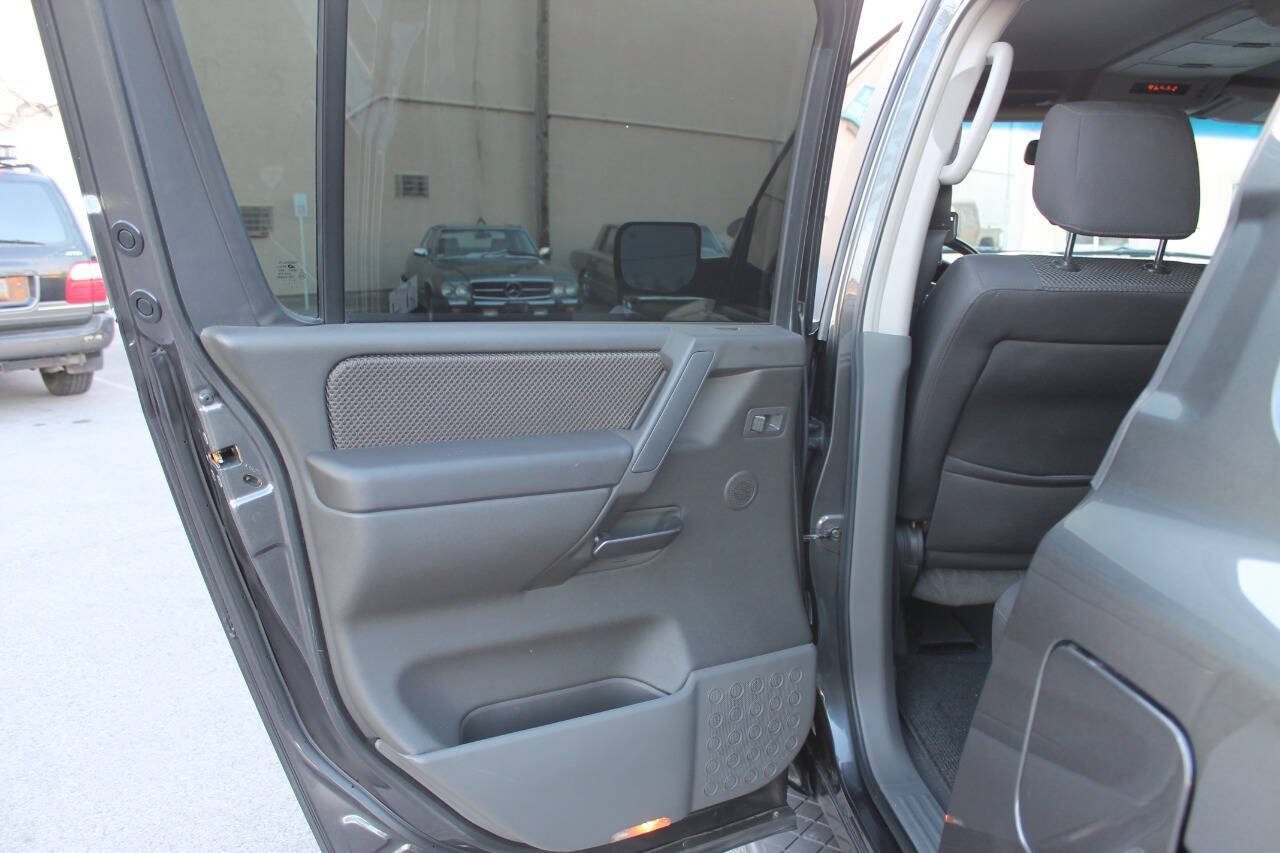 Used 2007 Nissan Armada SE RWD image 21