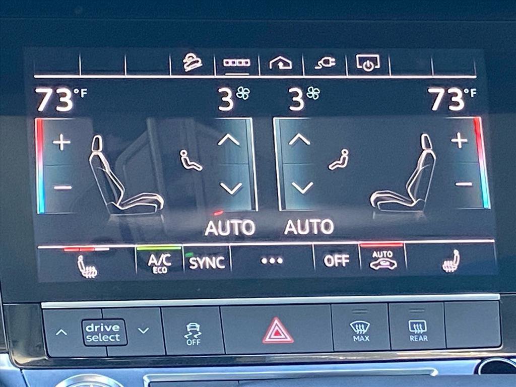 Used 2022 Audi e-tron Premium image 9