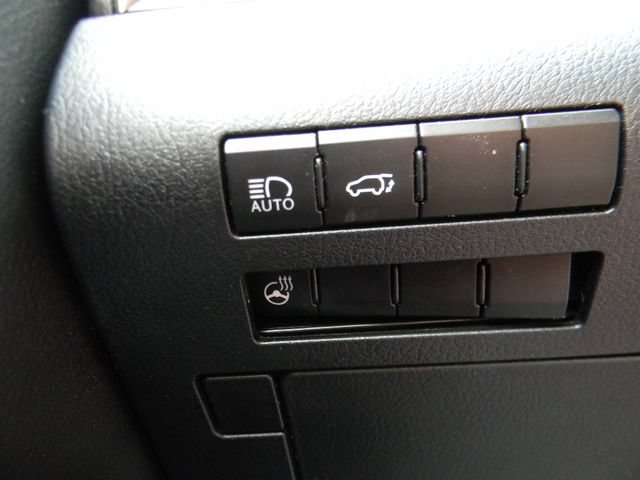 Used 2022 Lexus RX 350L Premium w/ Premium Package AWD/4WD image 19