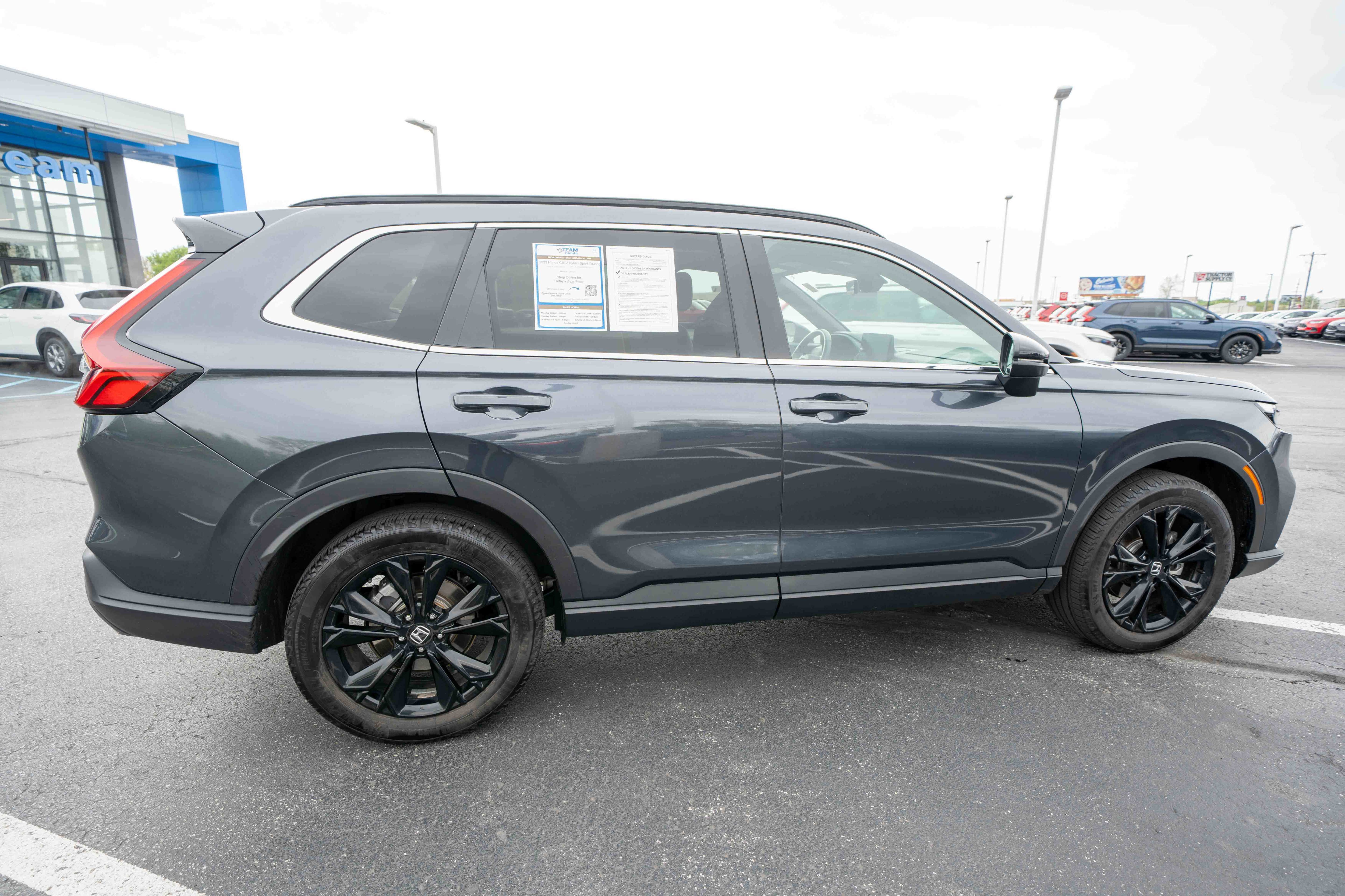 Certified 2023 Honda CR-V Sport Touring image 6