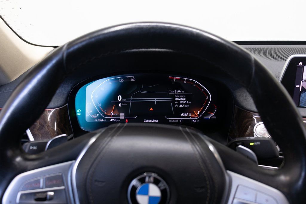 Used 2021 BMW 740i w/ Premium Package RWD image 32
