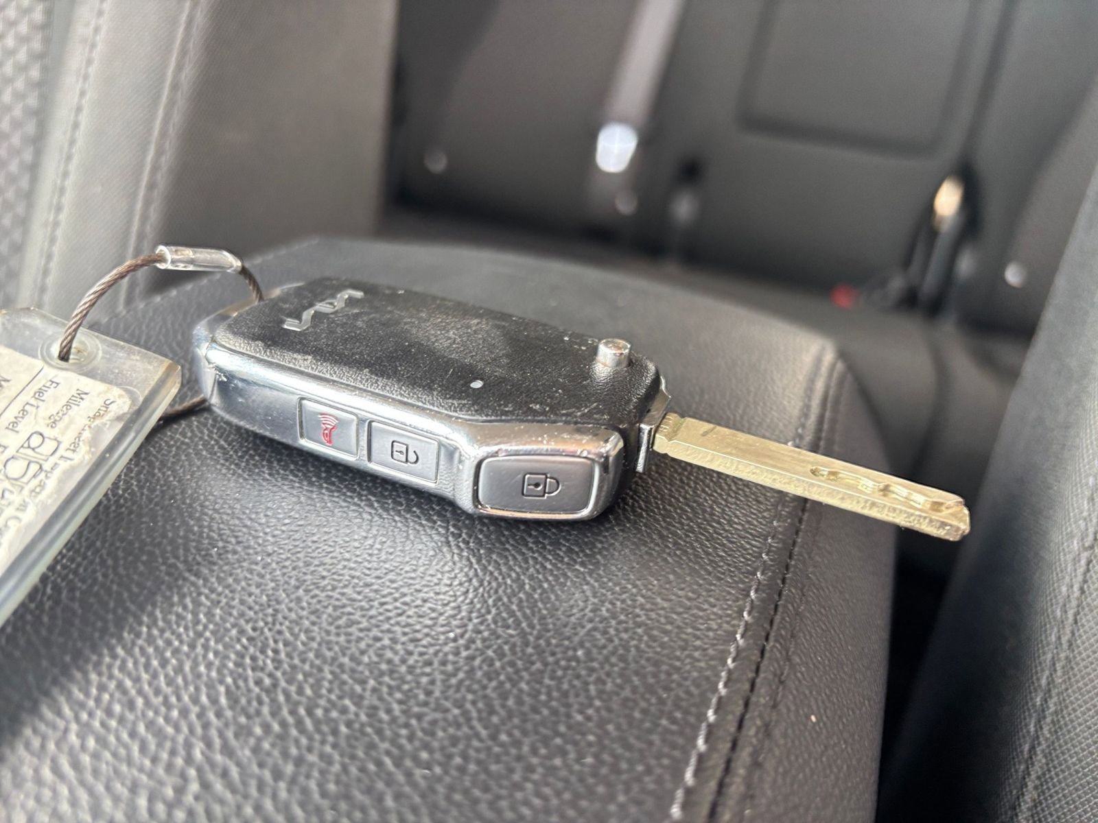 Used 2025 Kia Sportage LX image 21