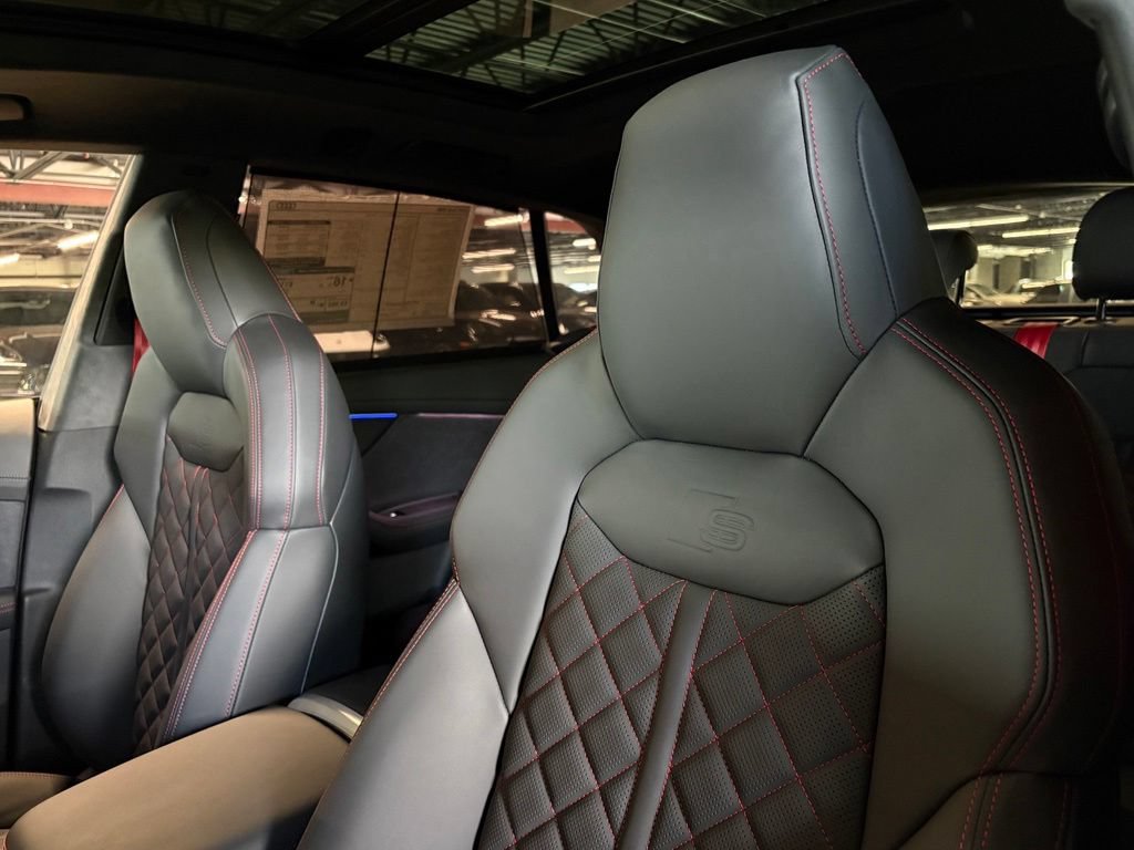 New 2026 Audi SQ8 Prestige AWD/4WD image 24