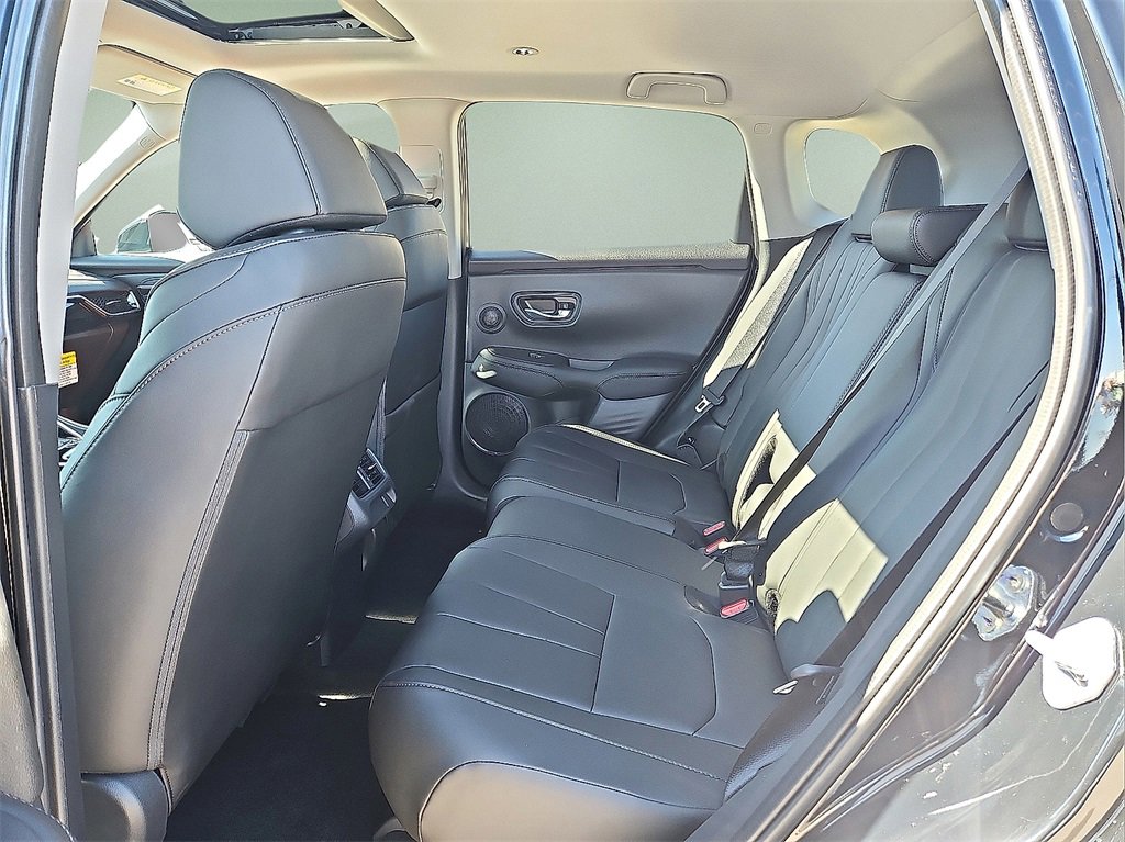 New 2025 Acura ADX Base image 12