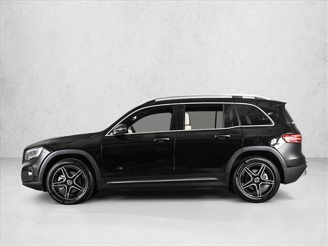 New 2026 Mercedes-Benz GLB 250 4MATIC image 9