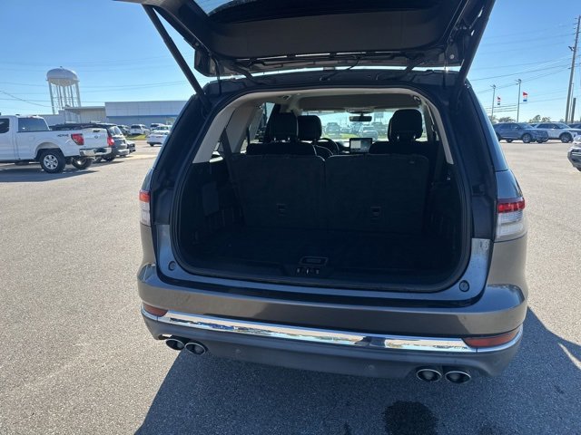 Used 2020 Lincoln Aviator Reserve w/ Elements Package Plus image 25