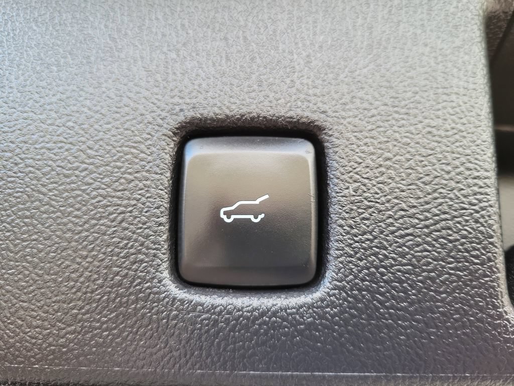 Used 2023 Ford Escape Active w/ Tech Pack #2 AWD/4WD image 10
