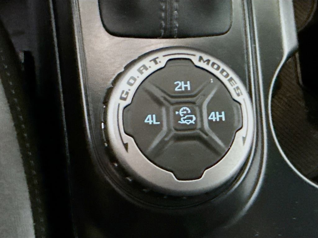 Used 2024 Ford Bronco Big Bend image 12