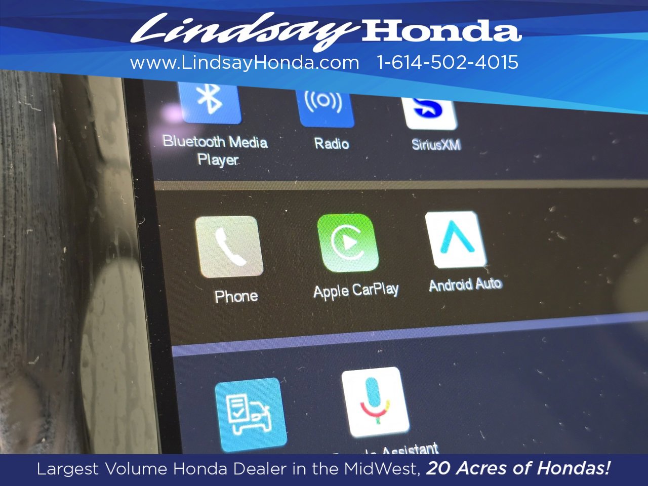 Used 2022 Volvo XC60 B5 Momentum w/ Climate Package image 17