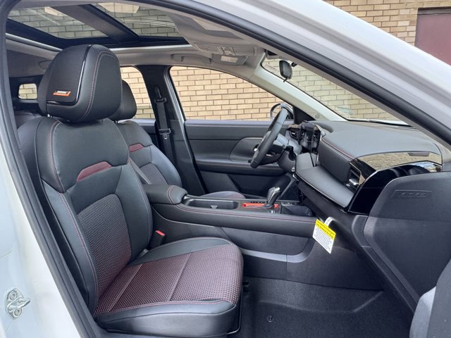 New 2026 Nissan Kicks SR w/ SR Premium Package AWD/4WD image 13