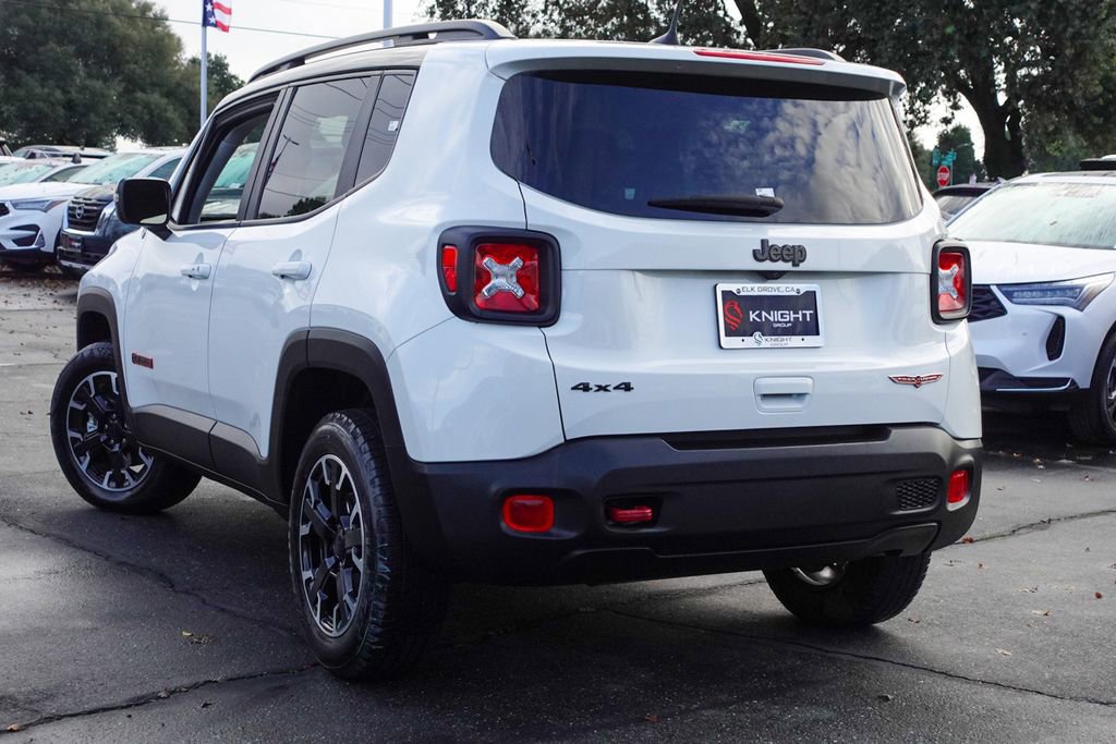 Used 2023 Jeep Renegade Trailhawk image 10