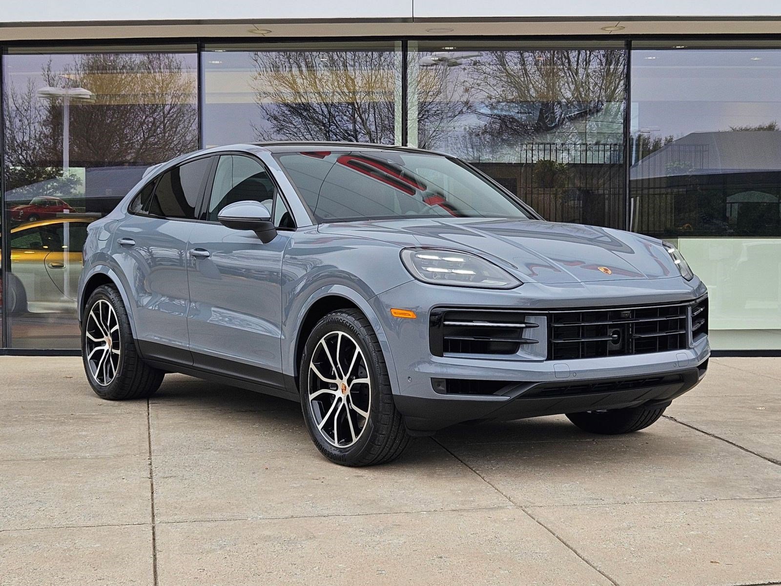 New 2026 Porsche Cayenne Coupe image 7