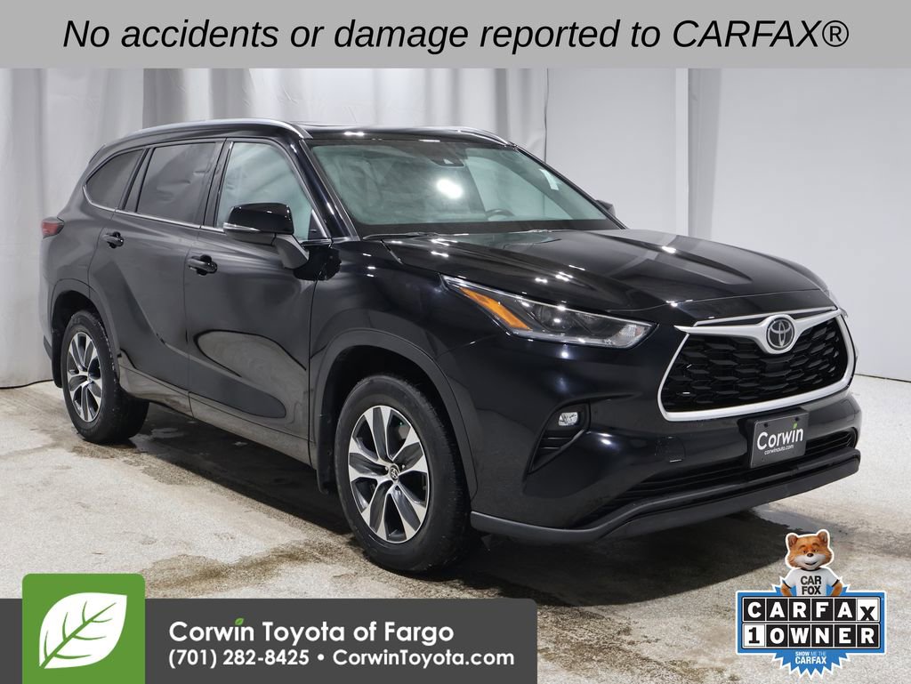 Used 2021 Toyota Highlander XLE