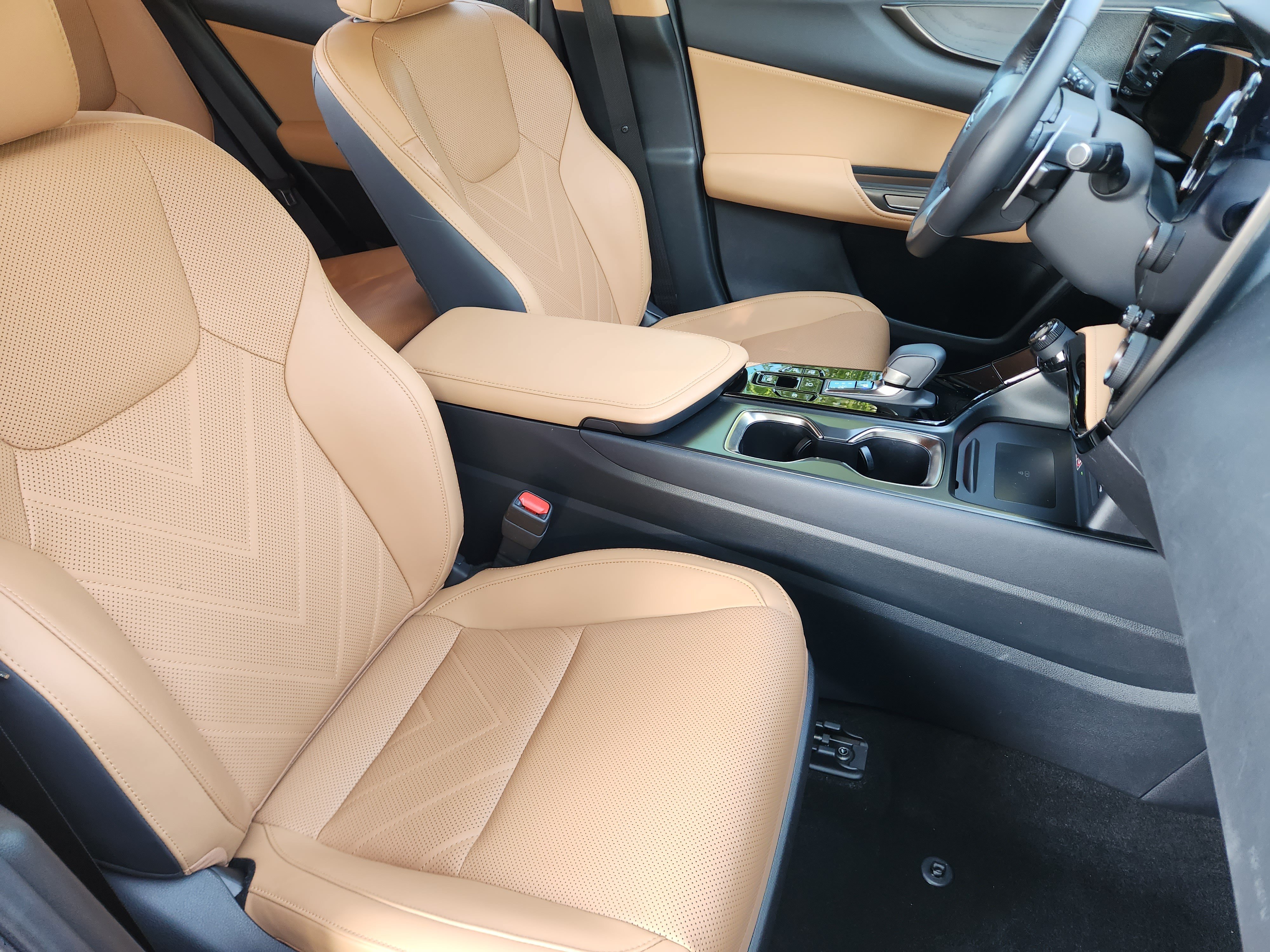 Certified 2022 Lexus NX 350h AWD w/ Vision Package image 6
