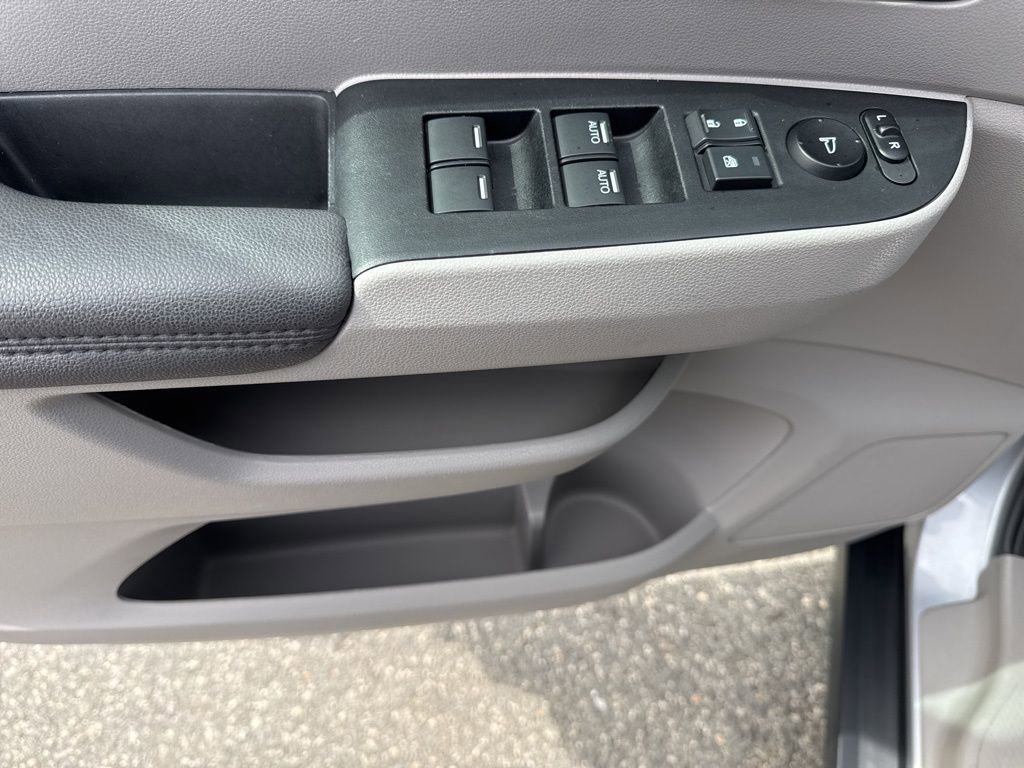 Used 2016 Honda Odyssey EX-L image 23