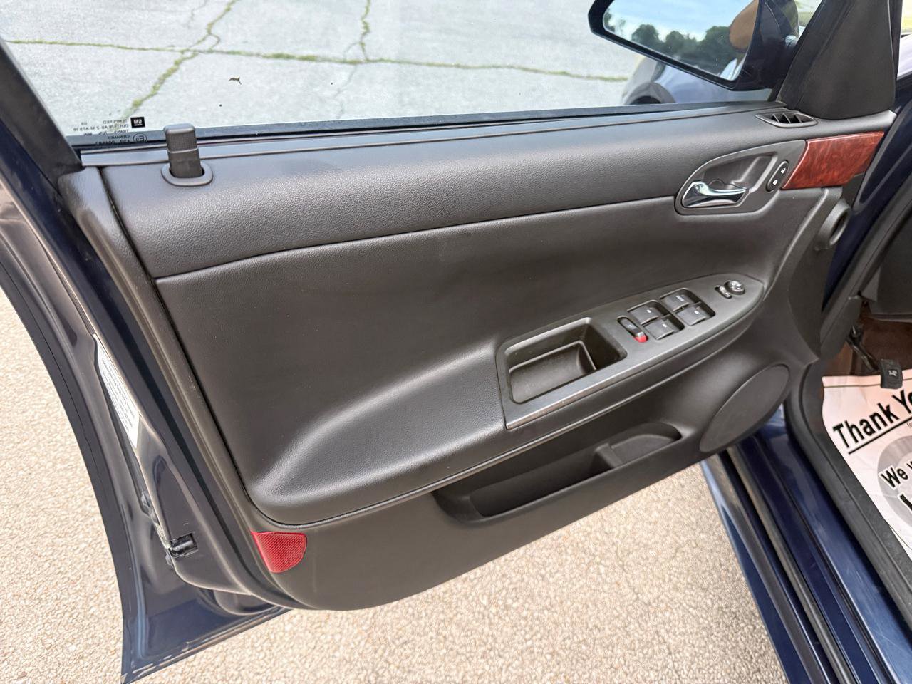 Used 2009 Chevrolet Impala LS FWD image 14