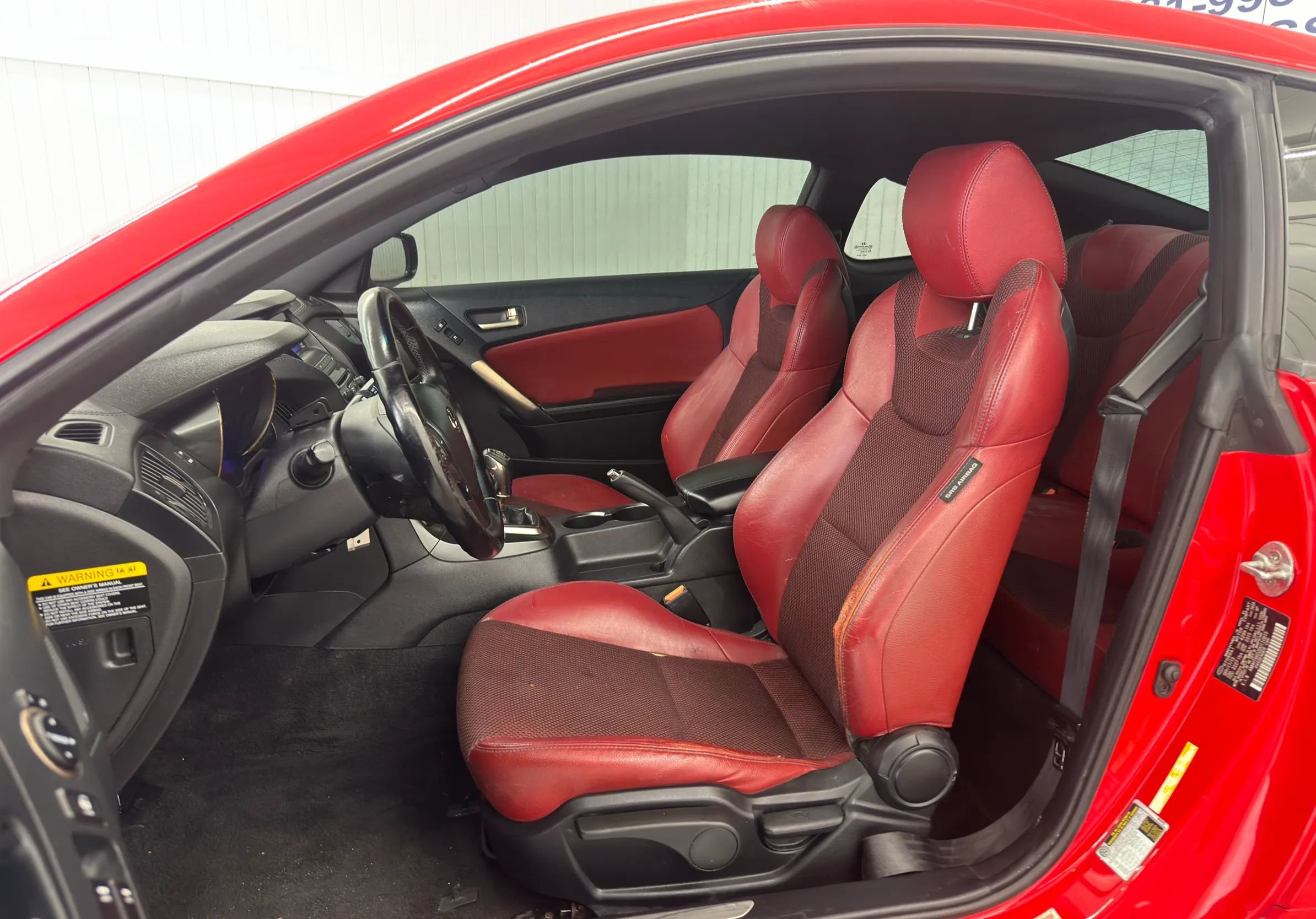 Used 2013 Hyundai Genesis 2.0T image 9