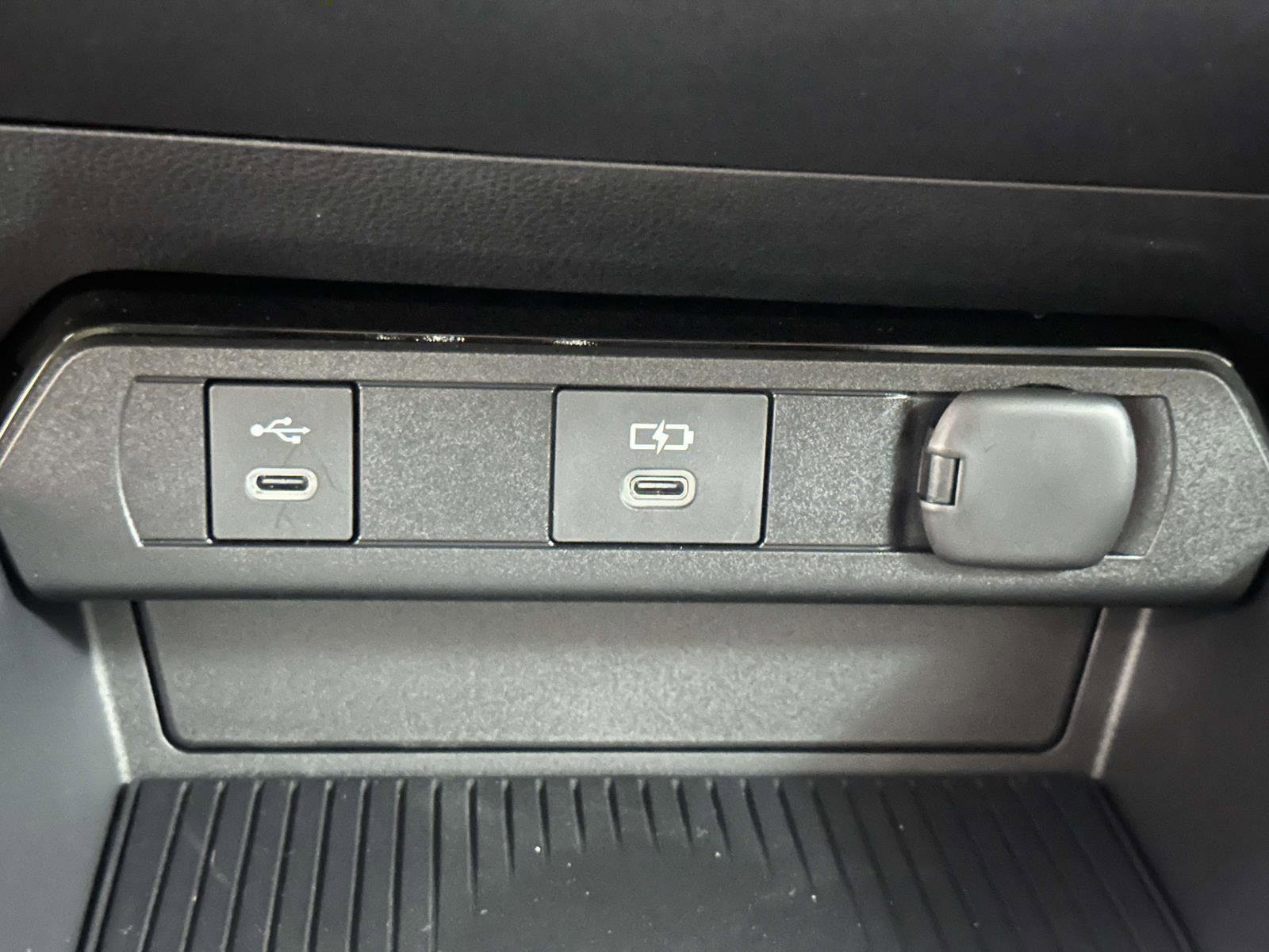 New 2026 Toyota Prius AWD image 22