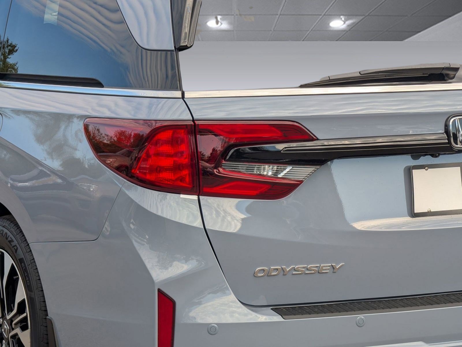 New 2026 Honda Odyssey Elite image 13
