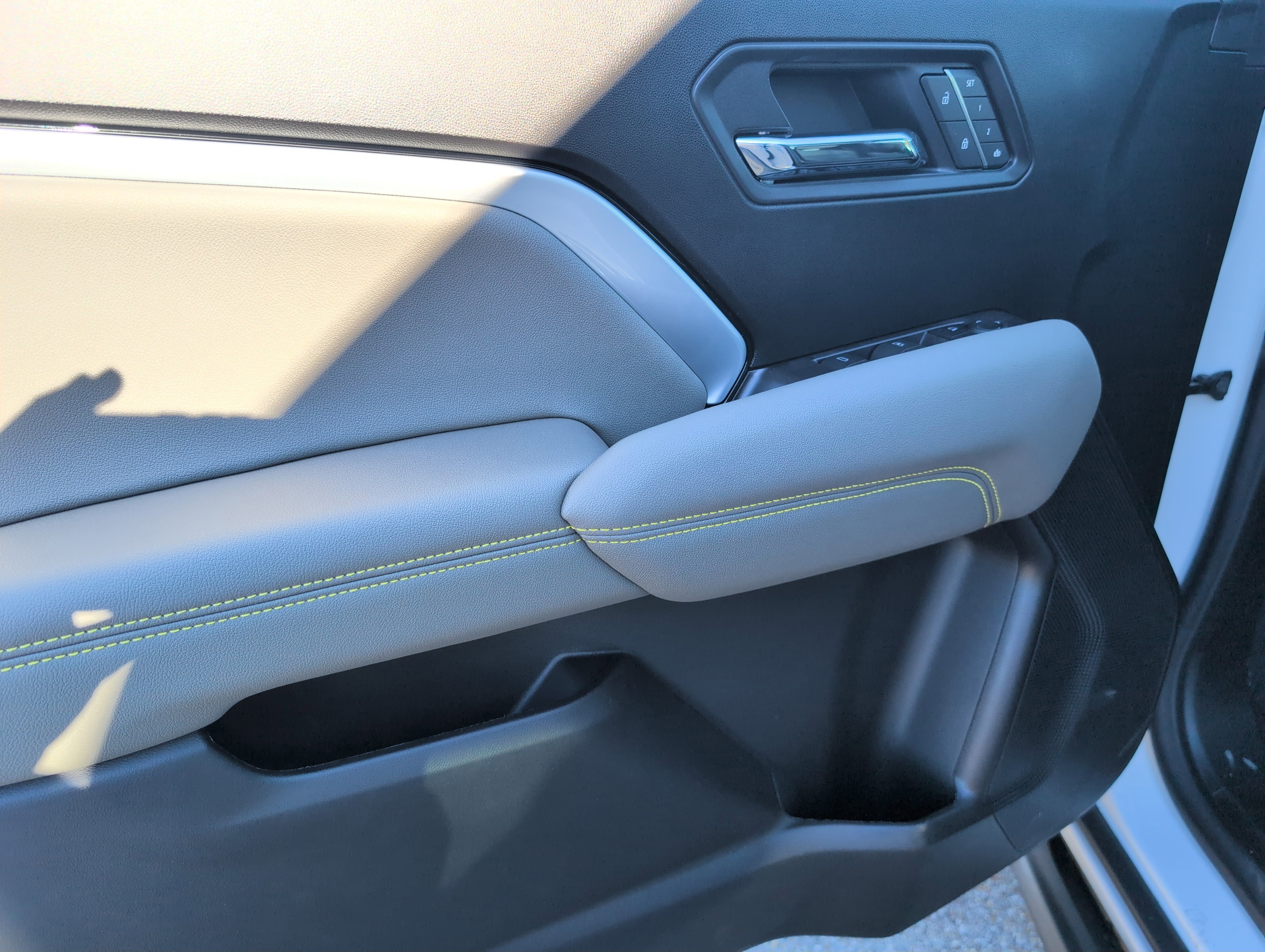 New 2026 Chevrolet Colorado ZR2 image 16