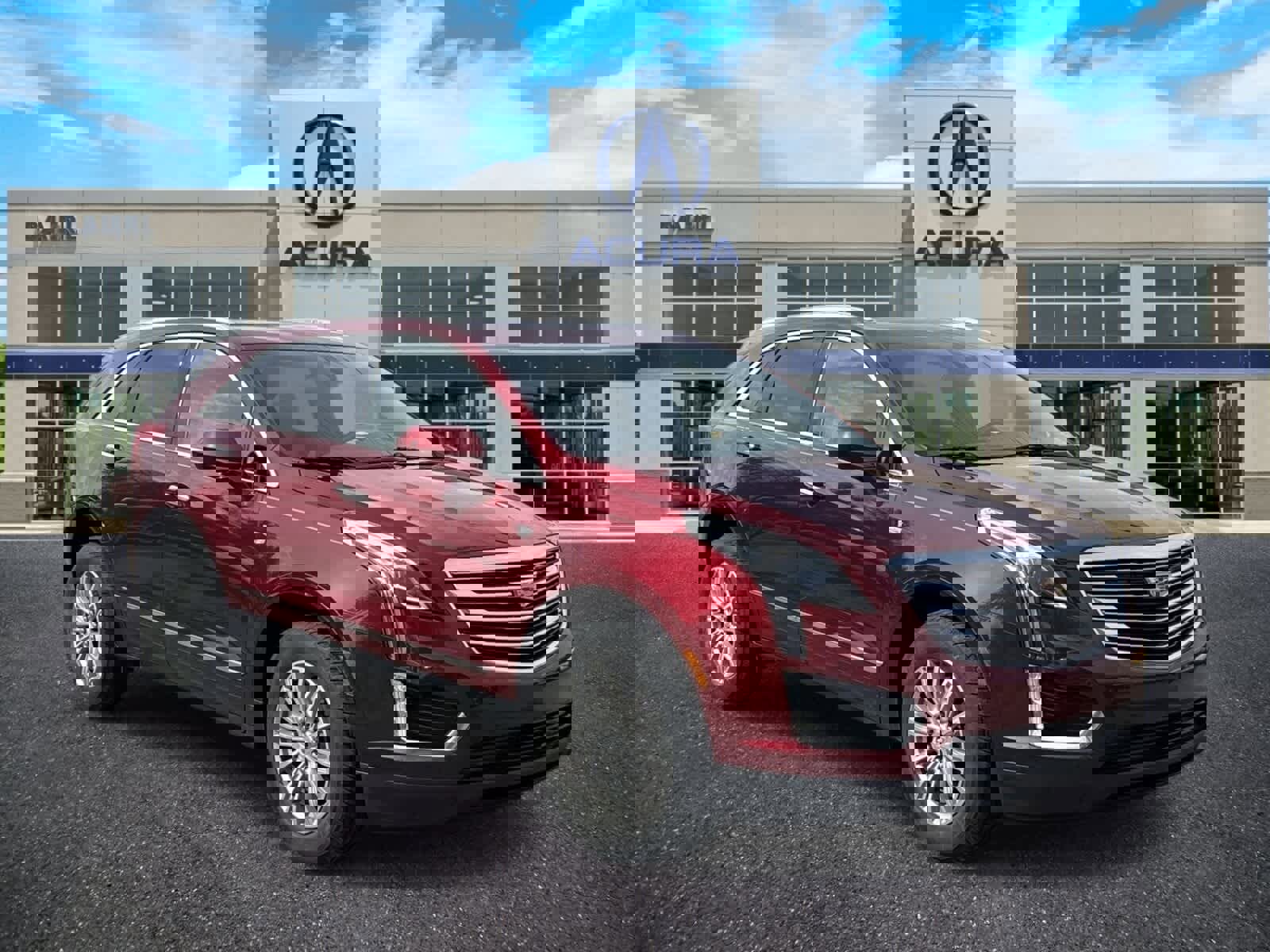 Used 2017 Cadillac XT5 Luxury w/ Driver Awareness Package AWD/4WD image 7