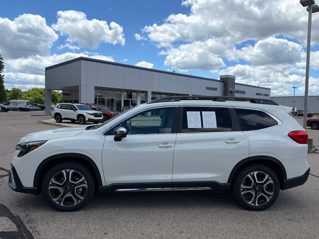Certified 2023 Subaru Ascent Limited w/ Technology Package AWD/4WD image 4