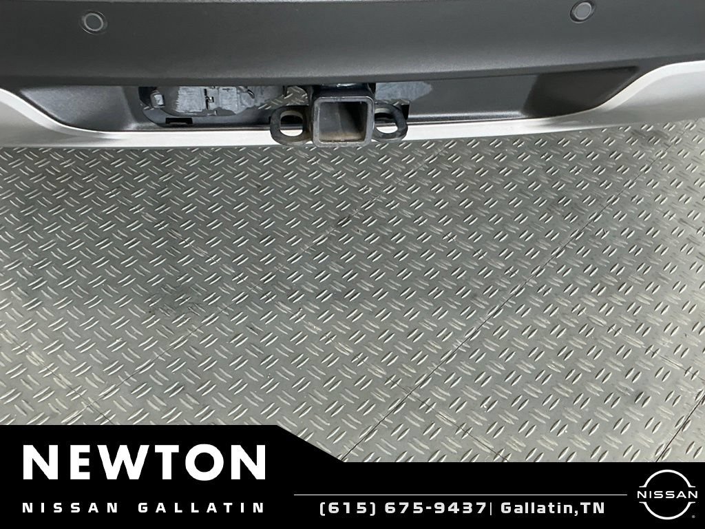 Used 2021 Ford Explorer Limited w/ Equipment Group 301A AWD/4WD image 16