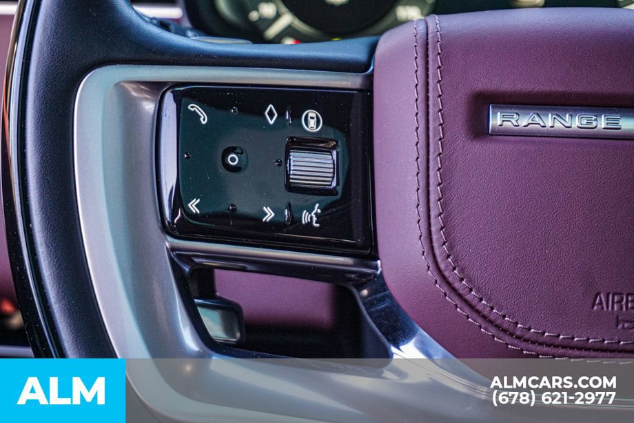 Used 2025 Land Rover Range Rover SE image 28