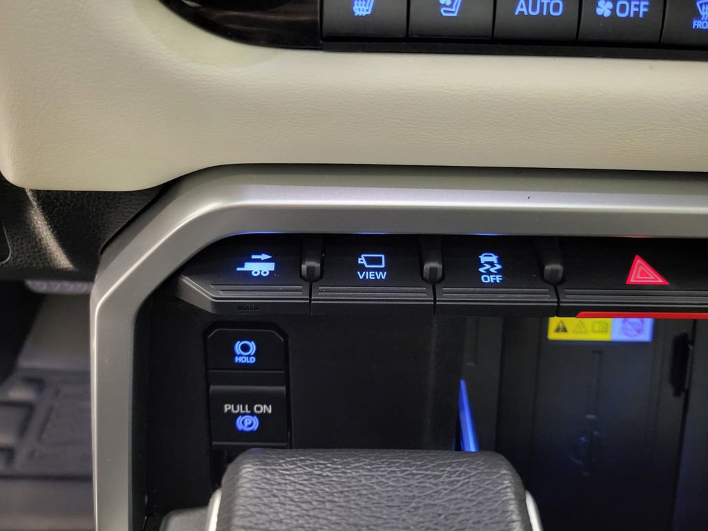 Used 2024 Toyota Sequoia Capstone image 15