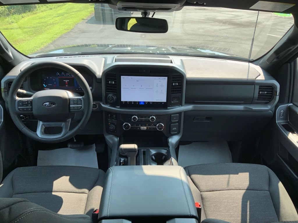 New 2026 Ford F150 XLT w/ Equipment Group 302A MID AWD/4WD image 16