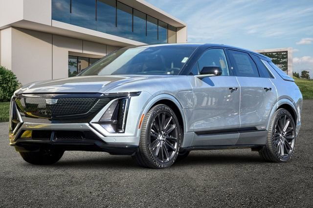 New 2026 Cadillac Lyriq V image 8
