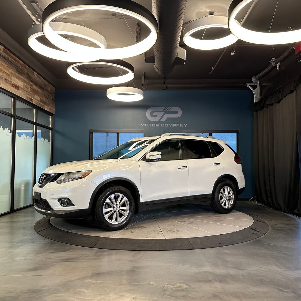 Used 2016 Nissan Rogue SV w/ SV Premium Package AWD/4WD image 7
