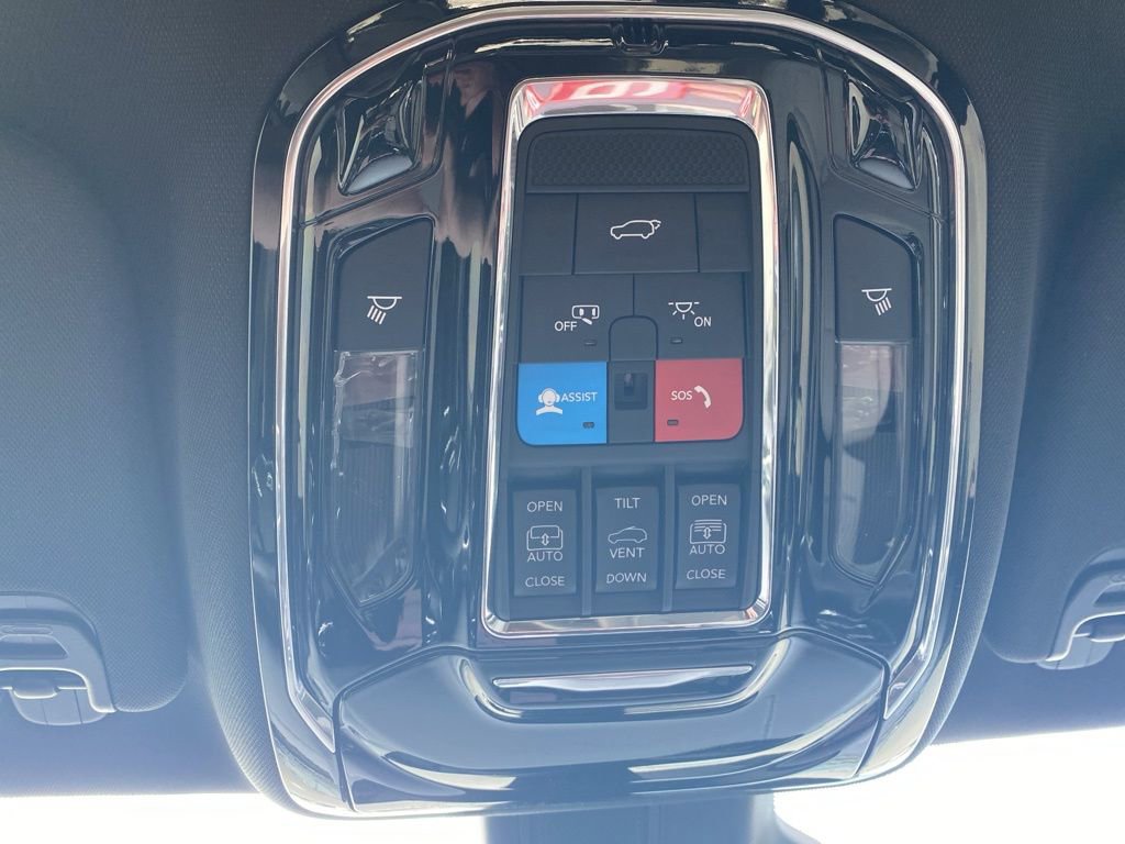 New 2026 Jeep Grand Wagoneer Summit w/ Rear Seat Video Group I AWD/4WD image 33