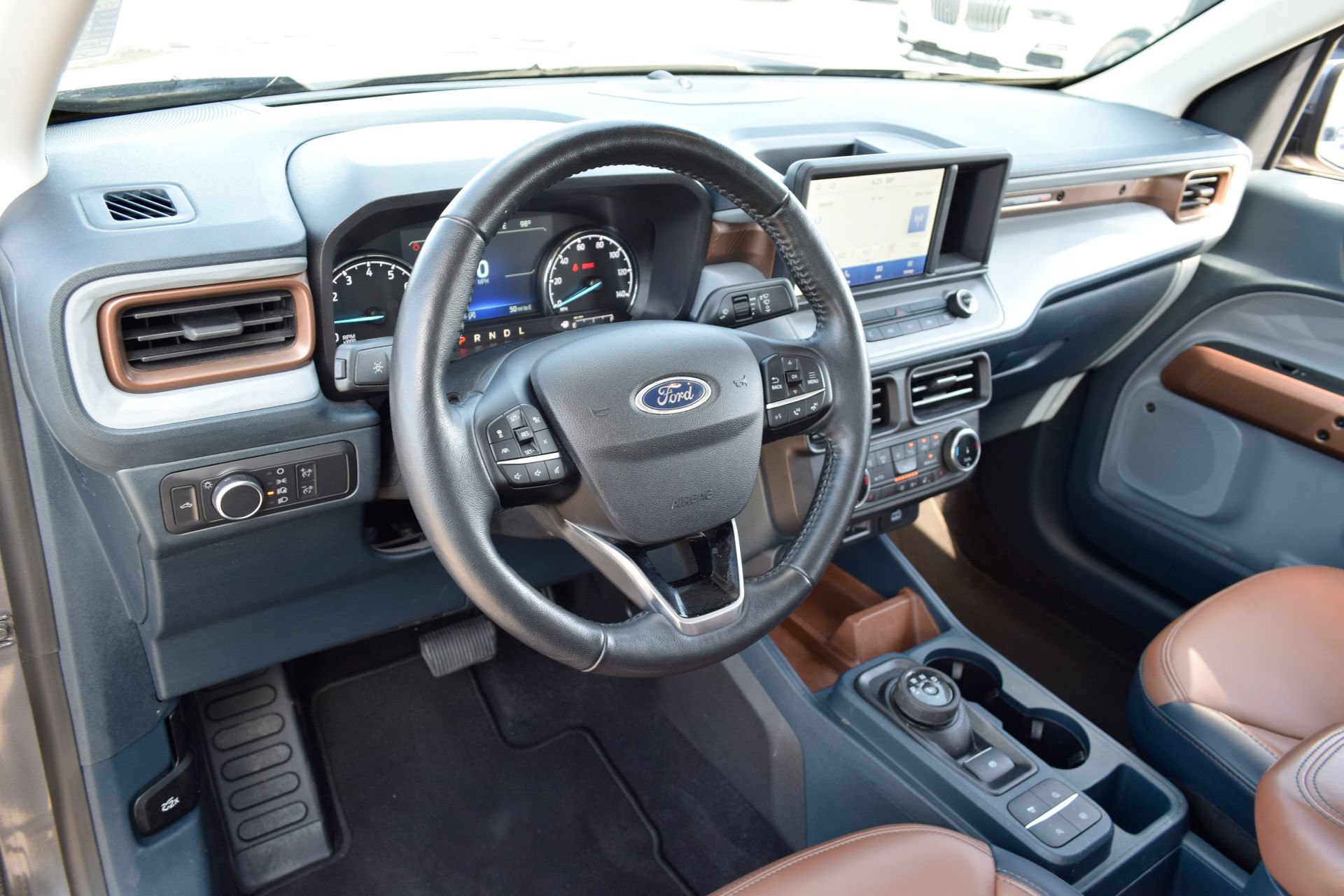 Used 2022 Ford Maverick Lariat w/ Lariat Luxury Package FWD image 15