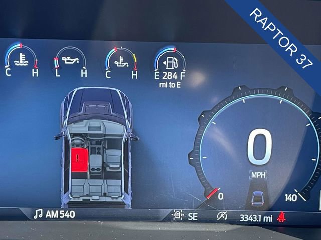 Used 2025 Ford F150 Raptor AWD/4WD image 17