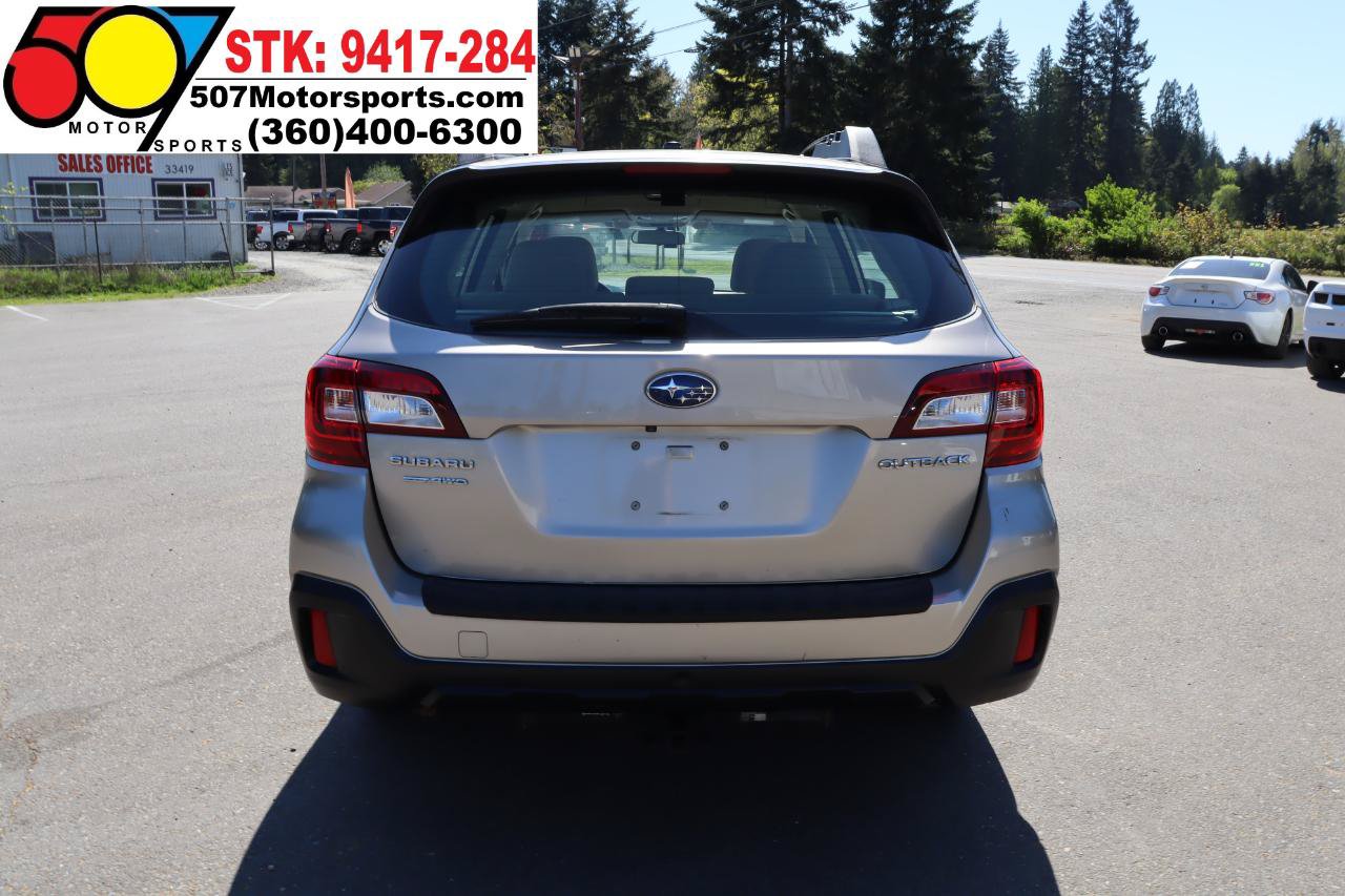 Used 2019 Subaru Outback 2.5i AWD/4WD image 6