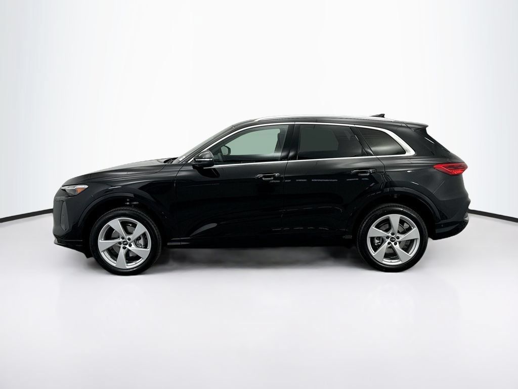 Used 2025 Audi Q5 Premium Plus w/ Premium Plus AWD/4WD image 9