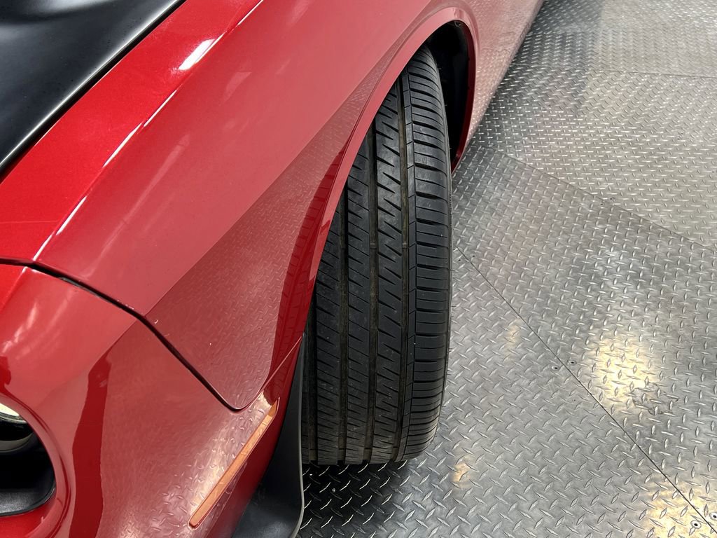 Used 2016 Dodge Challenger SRT Hellcat image 36