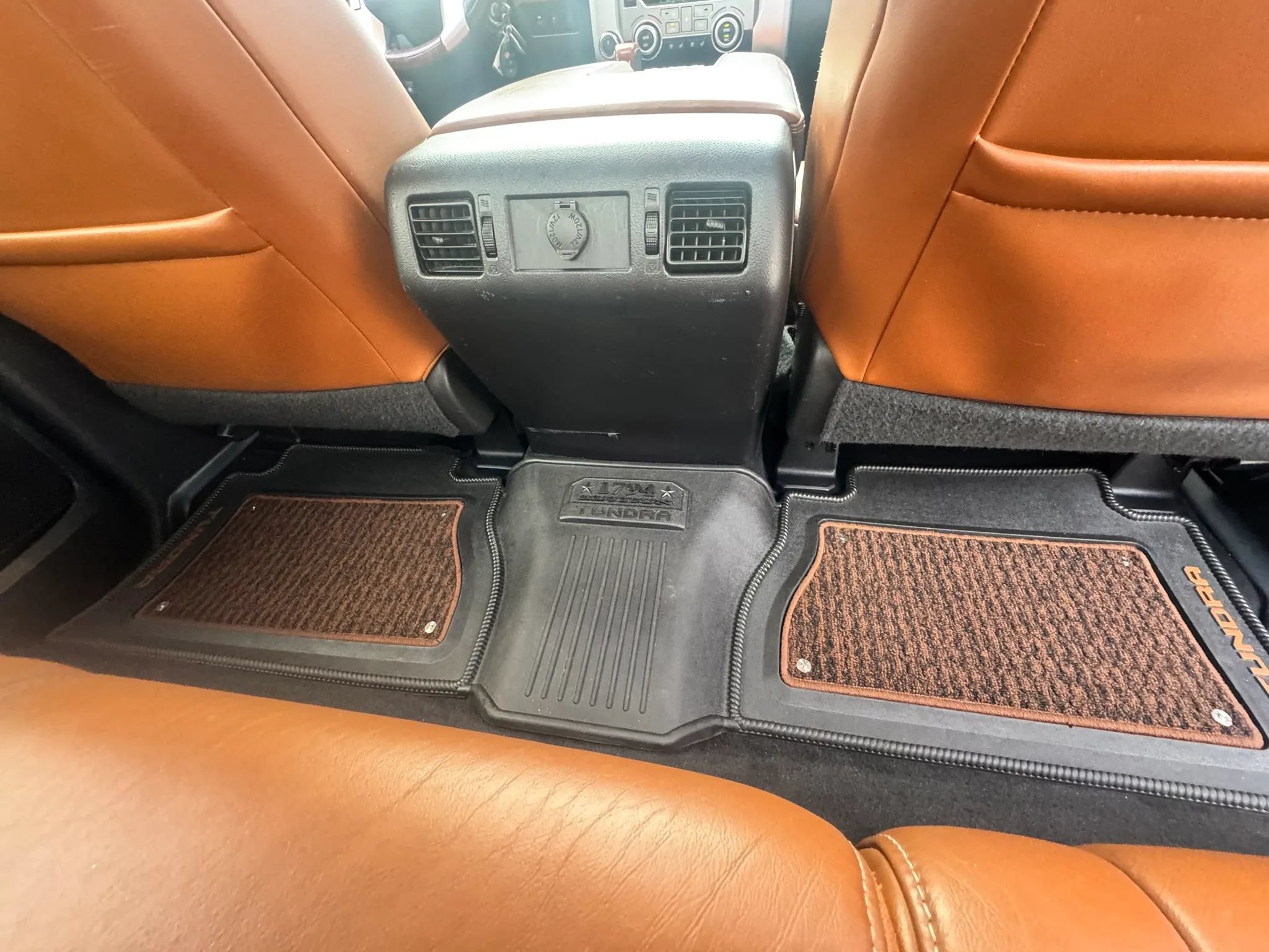 Used 2014 Toyota Tundra 1794 Edition AWD/4WD image 37
