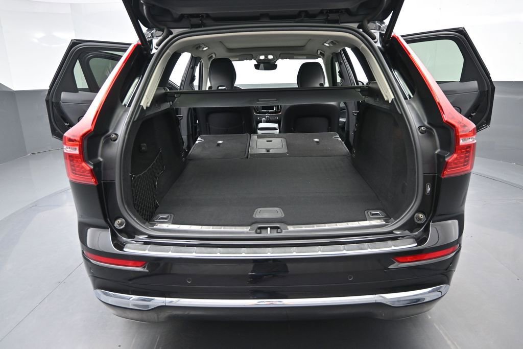 Used 2023 Volvo XC60 T8 Plus AWD/4WD image 20