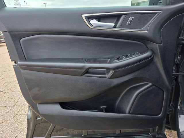 Used 2023 Ford Edge SEL w/ Convenience Package image 6