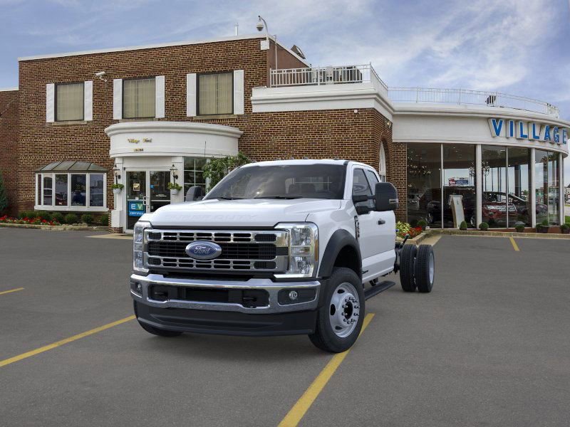 New 2026 Ford F550 4x4 SuperCab Super Duty w/ XLT Value Package image 2