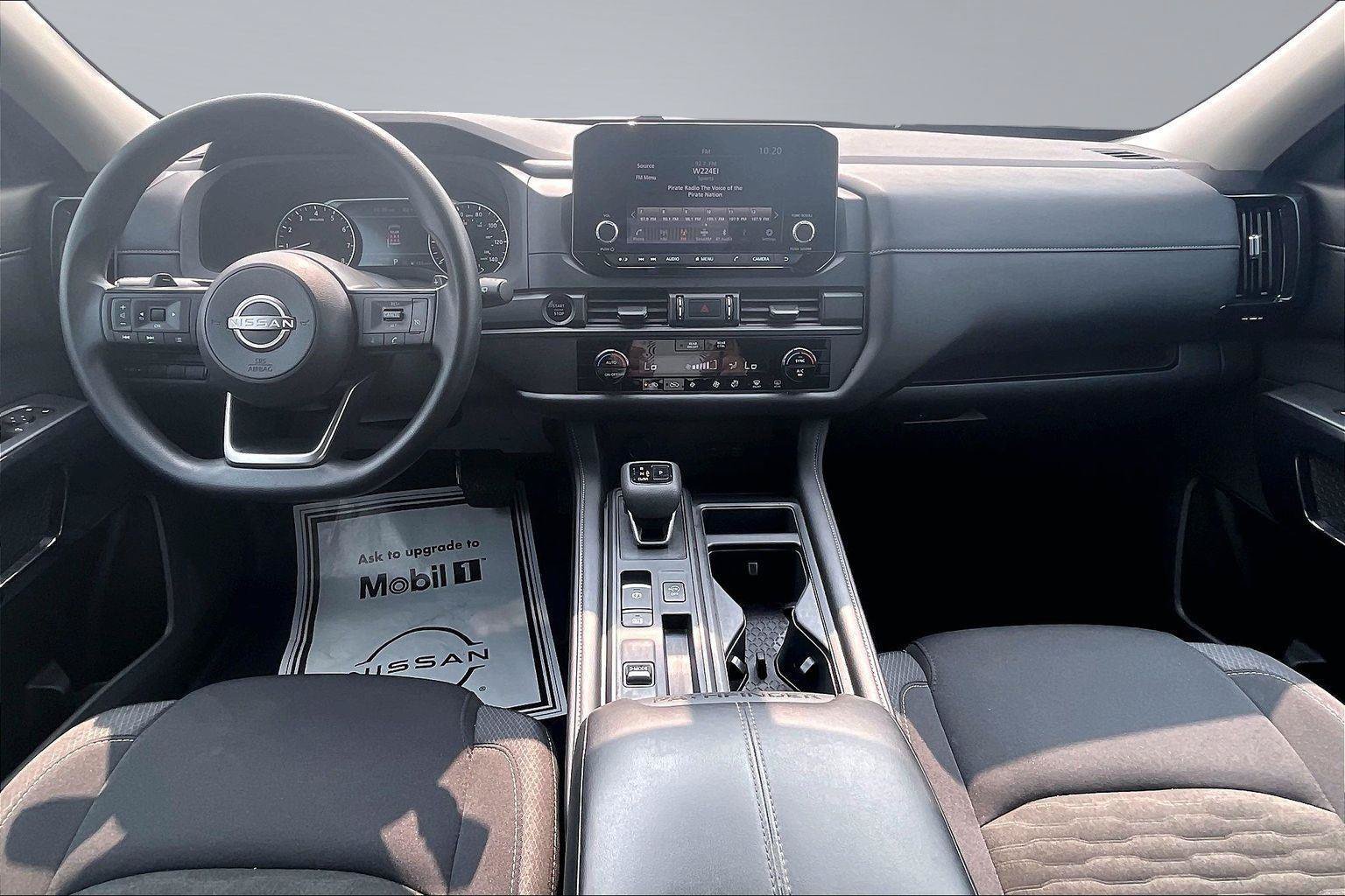 Certified 2025 Nissan Pathfinder S FWD image 17