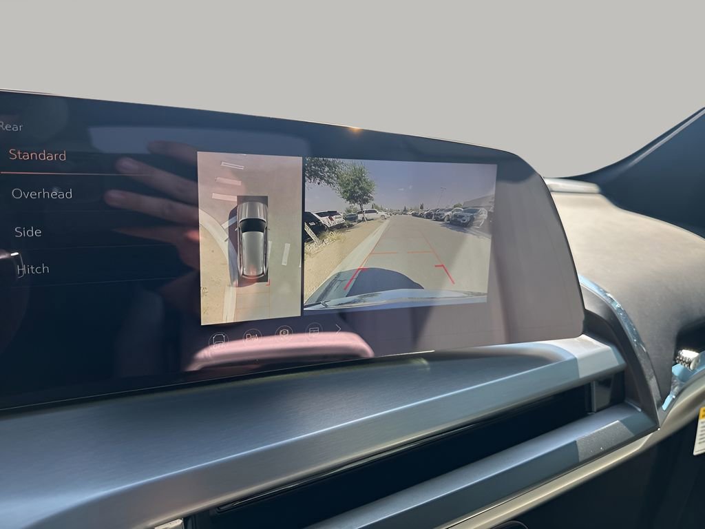 New 2026 Cadillac Vistiq Luxury image 38