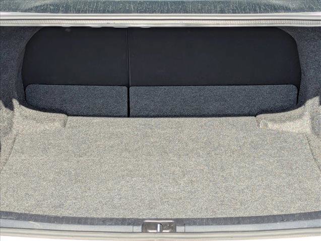 Used 2025 Toyota Corolla LE image 6