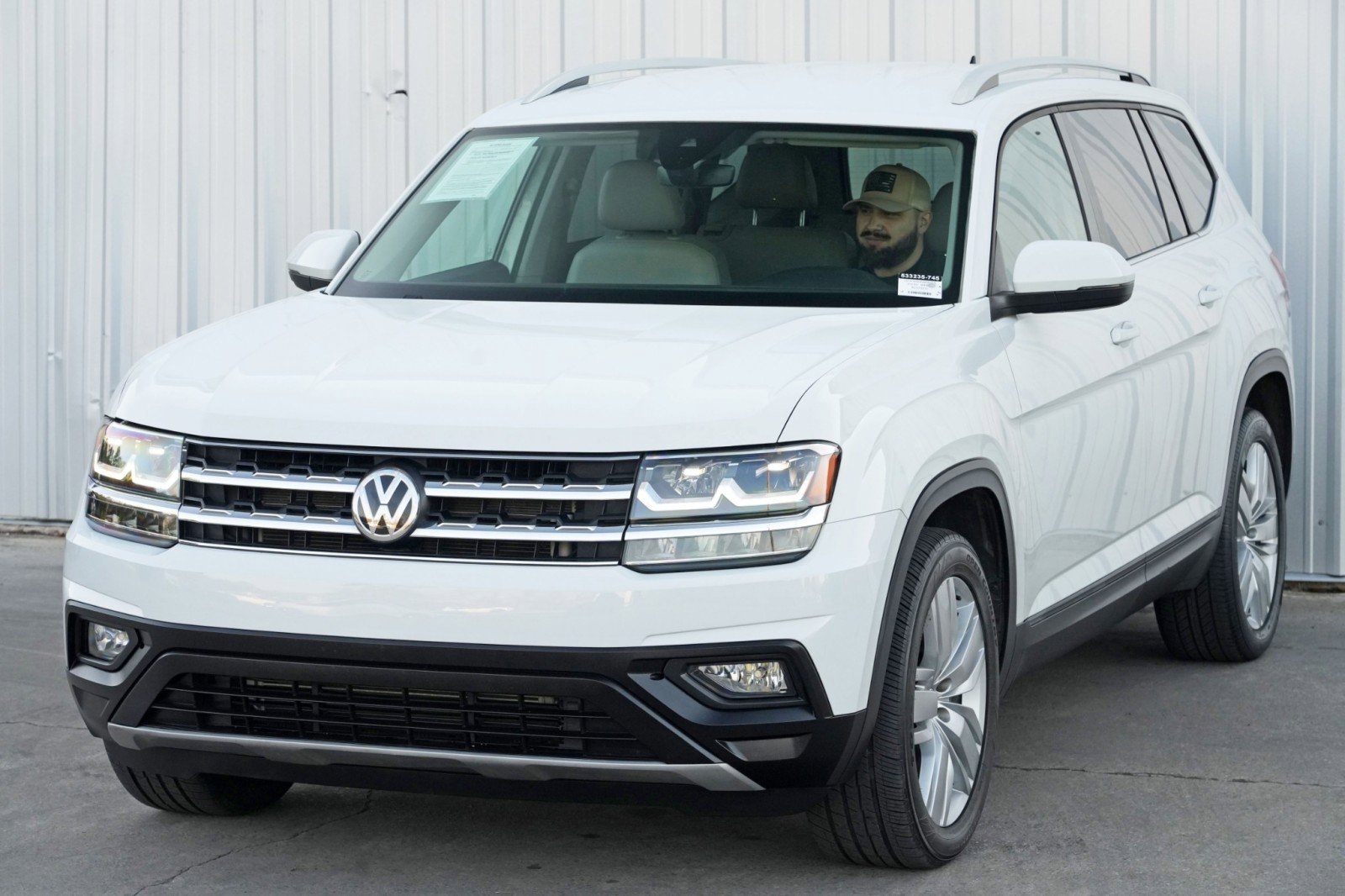 Used 2019 Volkswagen Atlas SE w/ Towing Package image 46