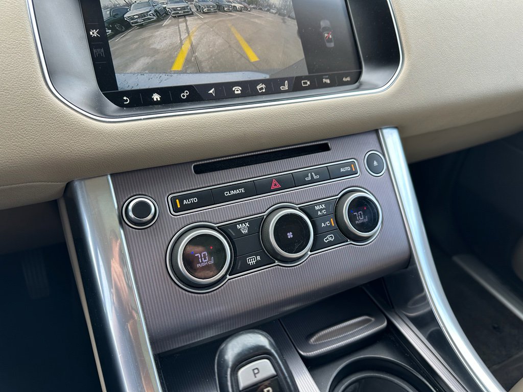 Used 2017 Land Rover Range Rover Sport HSE image 21