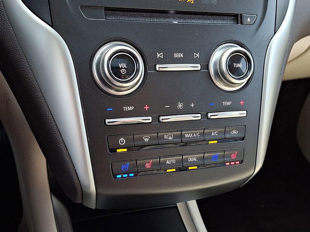 Used 2019 Lincoln MKC Reserve image 16