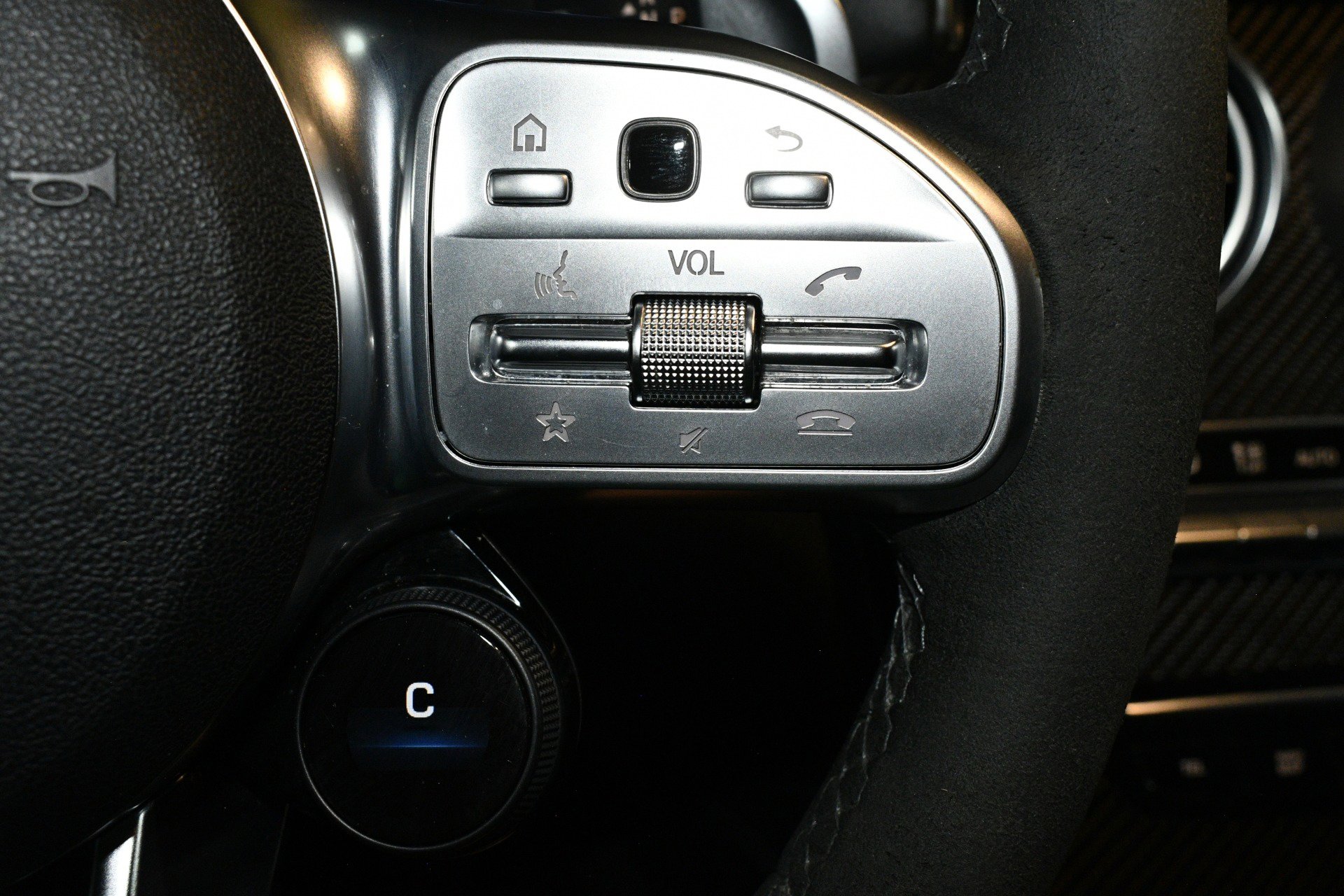 Used 2020 Mercedes-Benz GLC 63 AMG S image 28